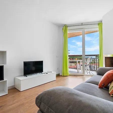 Apartment Tecavi Iii La Pineda